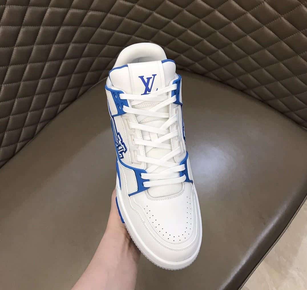 LOUIS VUITTON LV TRAINER SNEAKER - LV211