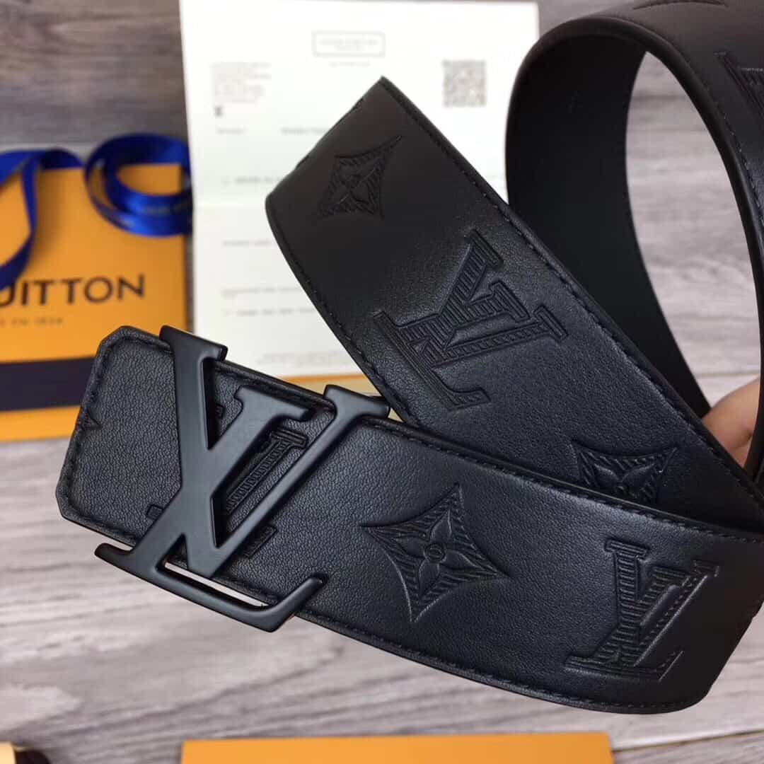 LOUIS VUITTON SHAPE BELT