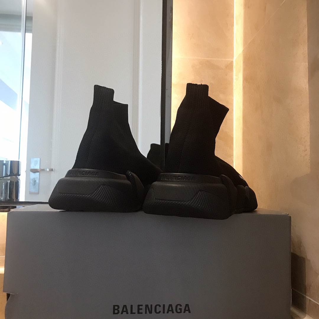 BALENCIAGA SPEED 2020 TRAINER TRIPLE BLACK - BB52
