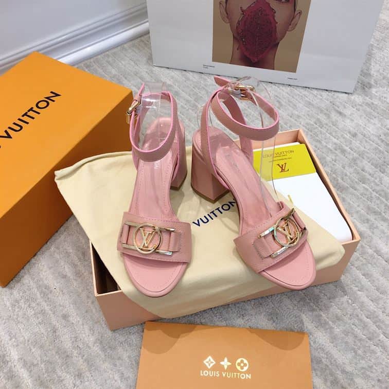 Louis Vuitton Sandal - RG23LS