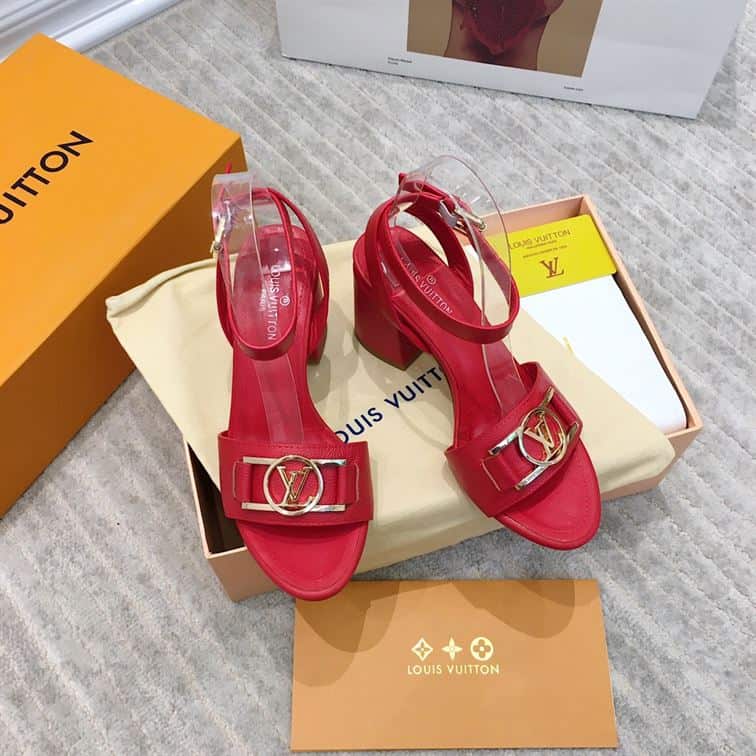 Louis Vuitton Sandal - RG23LS