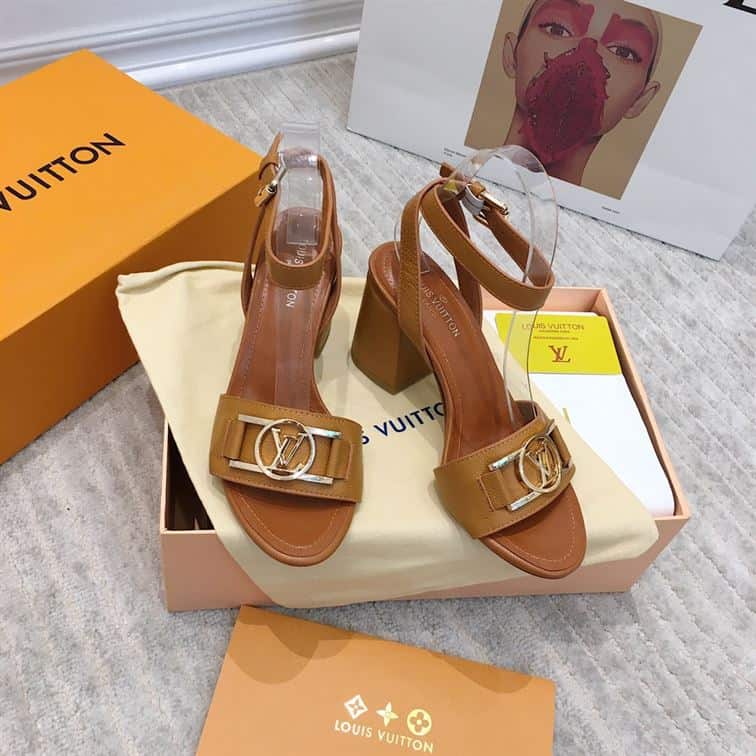 Louis Vuitton Sandal - RG23LS