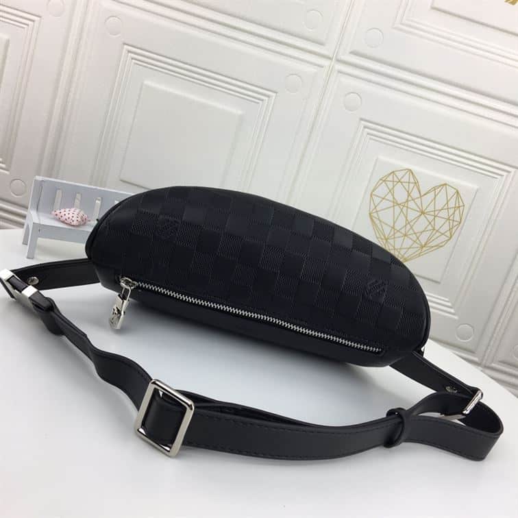 CAMPUS BUMBAG - LV80