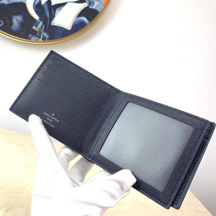 CAMMULTIPLE WALLET M30530