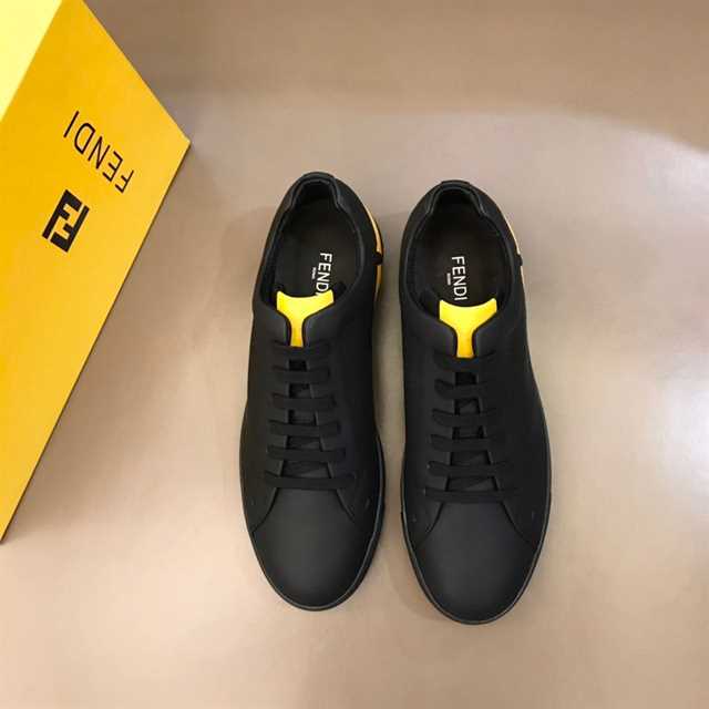FENDI CORNER BUGS LOW-TOP SNEAKERS - FD08