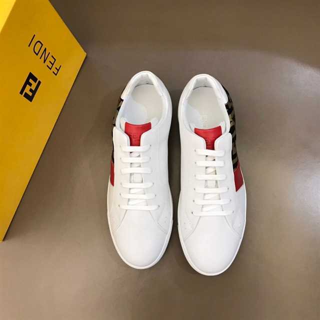 FENDI FF LOGO PRINT LOW-TOP SNEAKERS - FD16