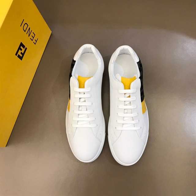 FENDI FF LOGO PRINT LOW-TOP SNEAKERS - FD17