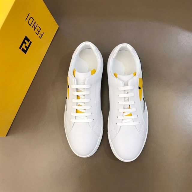 FENDI MONSTER EYES LOW-TOP TRAINERS SNEAKERS IN WHITE - FD06