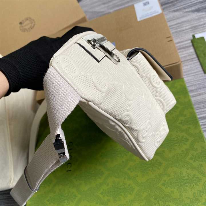 GG EMBOSSED BELT BAG IN WHITE GG EMBOSSED LEATHER - GBC13