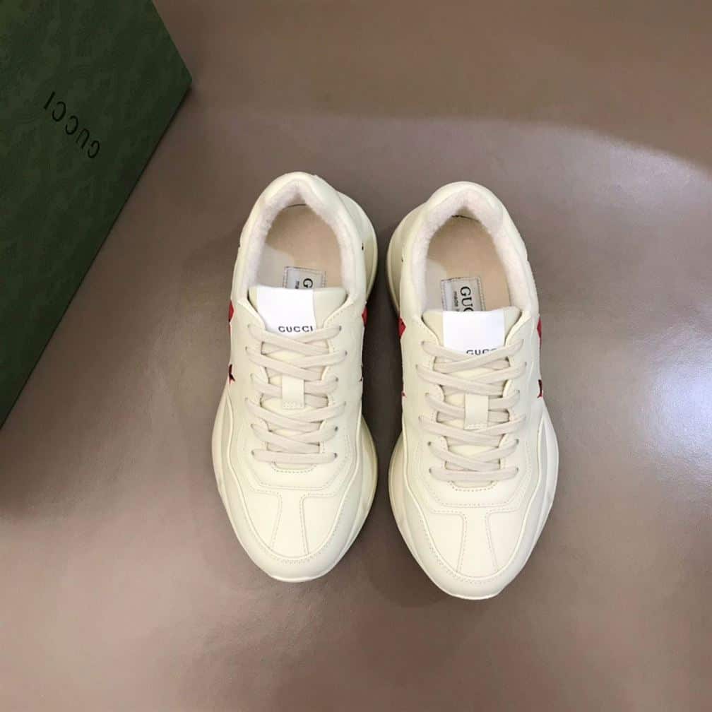 GUCCI RHYTON SNEAKERS WITH STAR - GC060