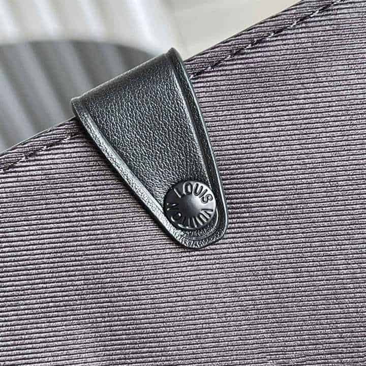 LOUIS VUITTON TRUNK MESSENGER BAG TAURILLON MONOGRAM LEATHER M57726