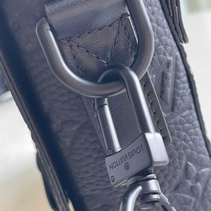 LOUIS VUITTON TRUNK MESSENGER BAG TAURILLON MONOGRAM LEATHER M57726