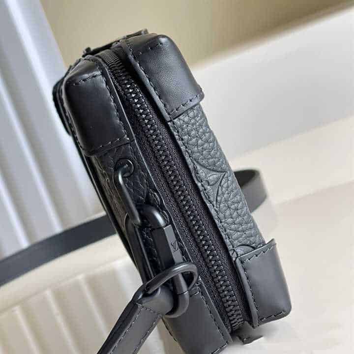 LOUIS VUITTON SOFT TRUNK WALLET TAURILLON MONOGRAM LEATHER M80224