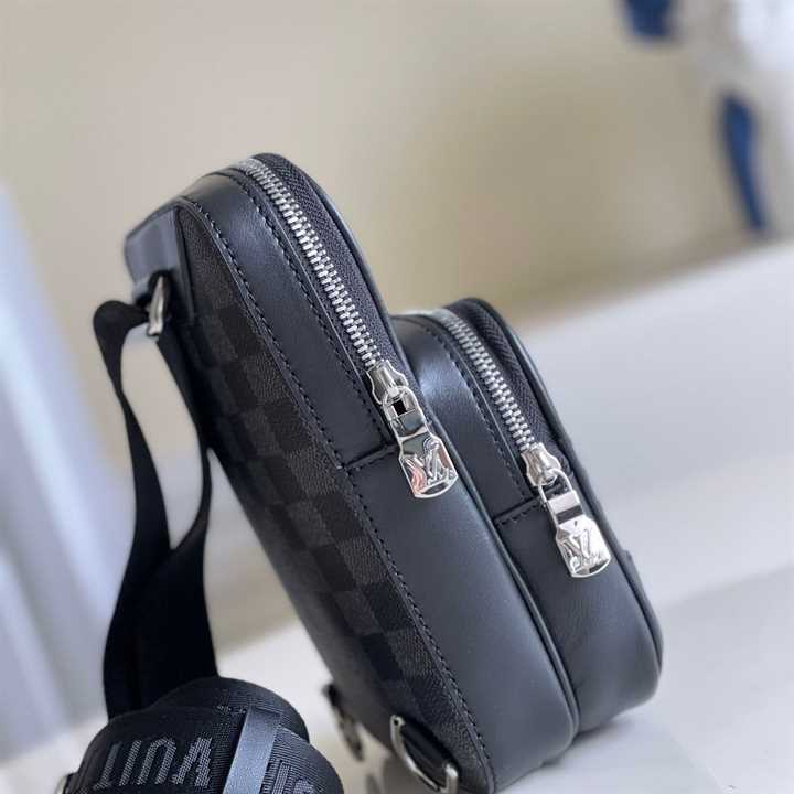 LOUIS VUITTON AMAZONE SLINGBAG GRAY DAMIER GRAPHITE 3D COATED CANVAS N50012