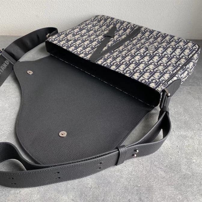 BEIGE AND BLACK DIOR OBLIQUE JACQUARD AND BLACK GRAINED CALFSKIN