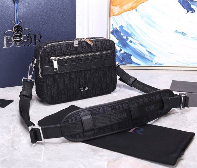 SAFARI MESSENGER BAG BLACK DIOR OBLIQUE JACQUARD