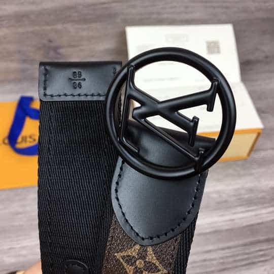 LOUIS VUITTON MONOGRAM BELT - B144