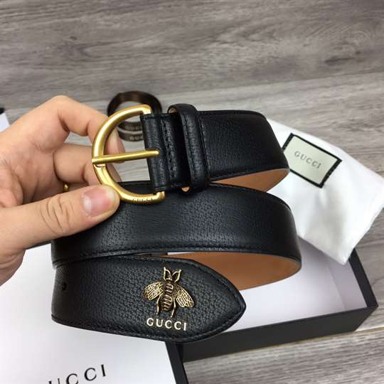 GUCCI BEE PENDANT LEATHER BELT - B48