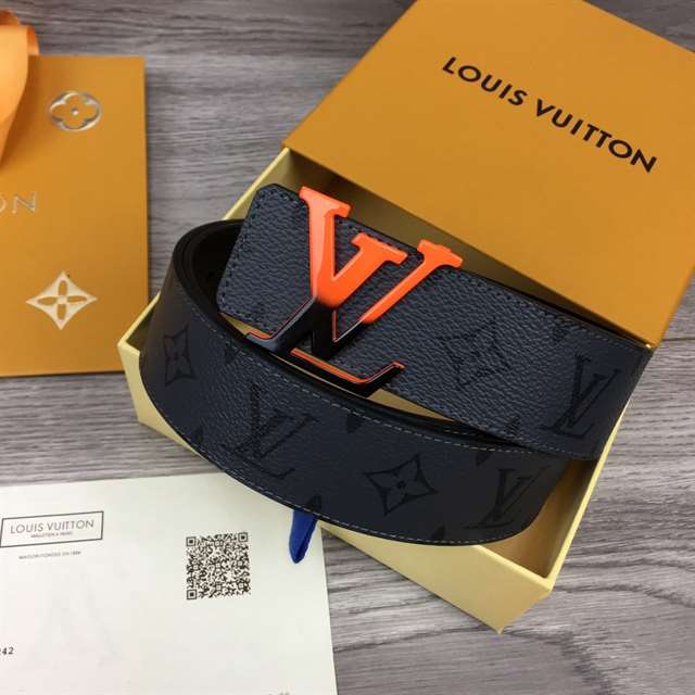 LOUIS VUITTON INITIALES 40MM REVERSIBLE MONOGRAM CANVAS BELT - B90