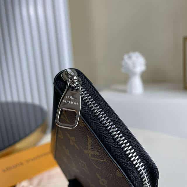 Louis Vuitton Zippy Wallet Vertical Monogram Macassar Canvas M60109 - RRG069