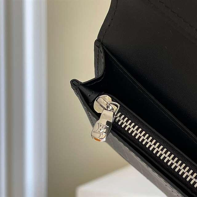 Louis Vuitton Brazza Wallet Taurillon Shadow Leather M80042 - RRG024