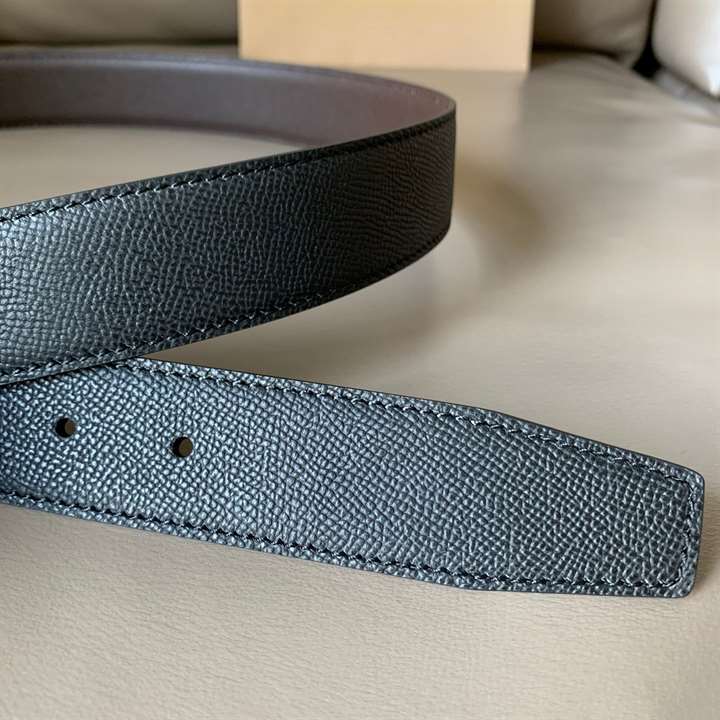 BURBERRY GRAINY REVERSIBLE LEATHER BELT - B30
