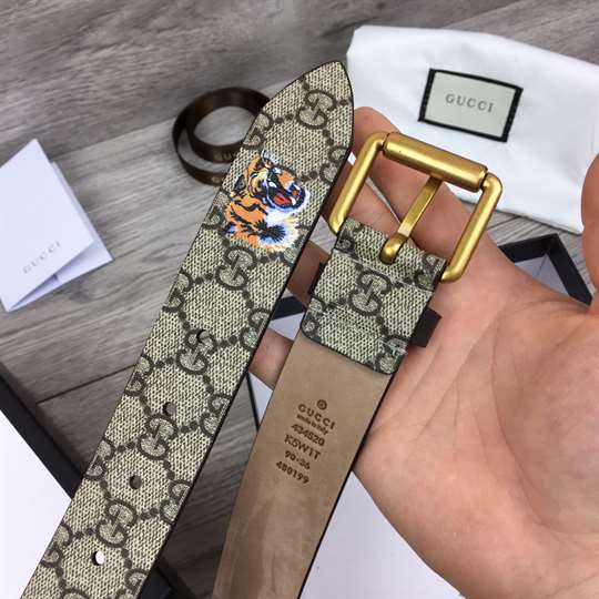 GUCCI TIGER PRINT GG SUPREME BELT - B40