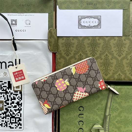 Gucci Les Pommes zip around wallet in beige and ebony GG Supreme - WGR007