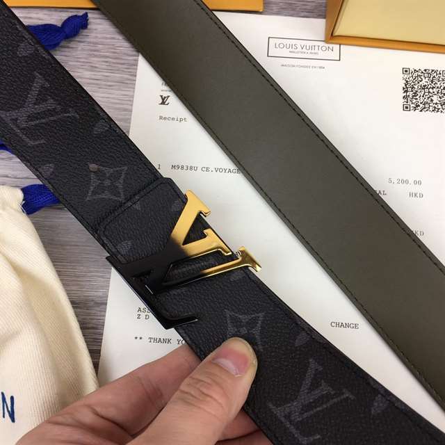 LOUIS VUITTON INITIALES 40MM REVERSIBLE MONOGRAM CANVAS BELT - B93