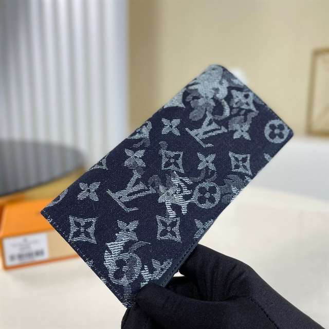 Louis Vuitton Brazza Wallet Monogram Canvas Other M80032 - RRG018