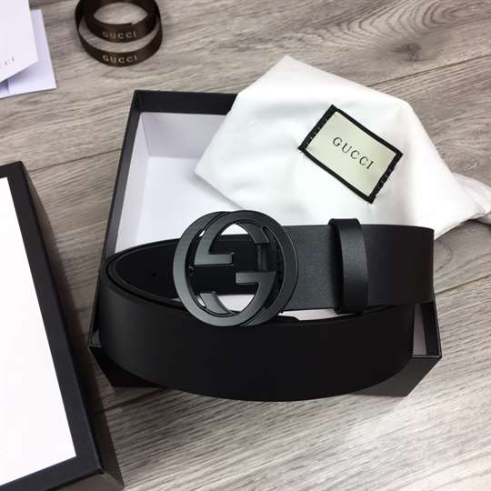 GUCCI LEATHER BELT WITH INTERLOCKING G BUCKLE - B31