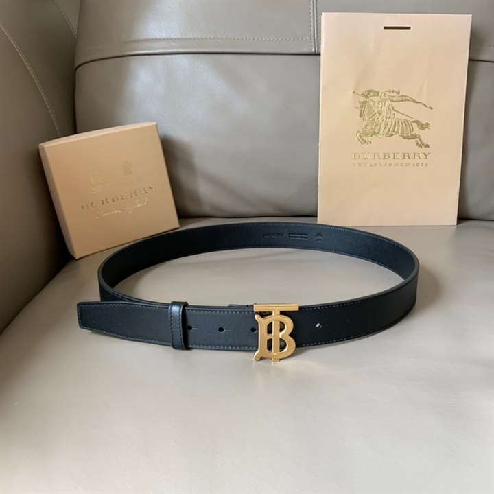 BURBERRY MONOGRAM MOTIF LEAHTHER BELT - B31