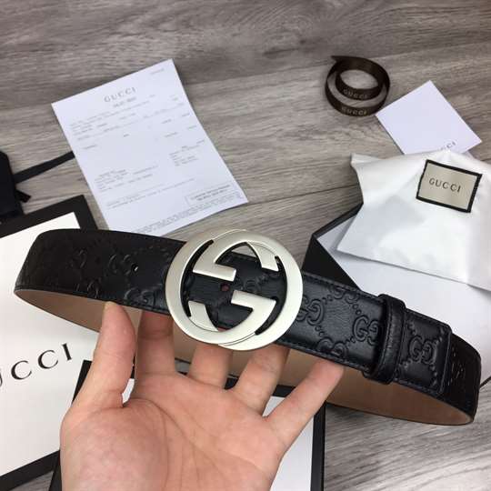 GUCCI GG SUPREME BELT WITH G BUCKLE - B43