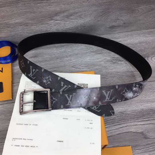 LOUIS VUITTON MONOGRAM GALAXY 40MM BLACK MULTICOLOR - B115