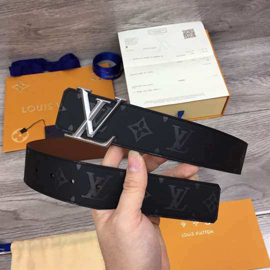 LOUIS VUITTON LV PYRAMIDE 40MM REVERSIBLE BELT - B137