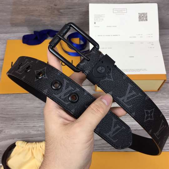 LOUIS VUITTON VOYAGER 35MM BELT - 153