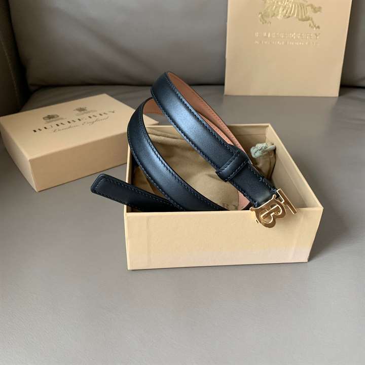 BURBERRY BELT IN BLACK - B33