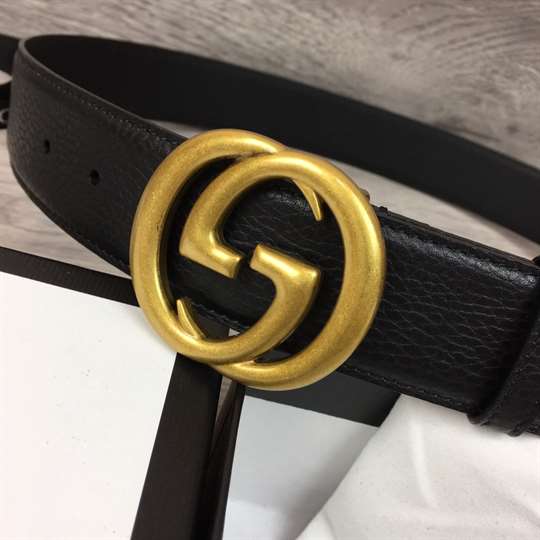 GUCCI INTERLOCKING GG LEATHER BELT - B33