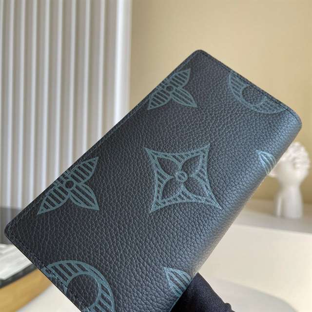 Louis Vuitton Brazza Wallet Taurillon Shadow Leather M80042 - RRG024