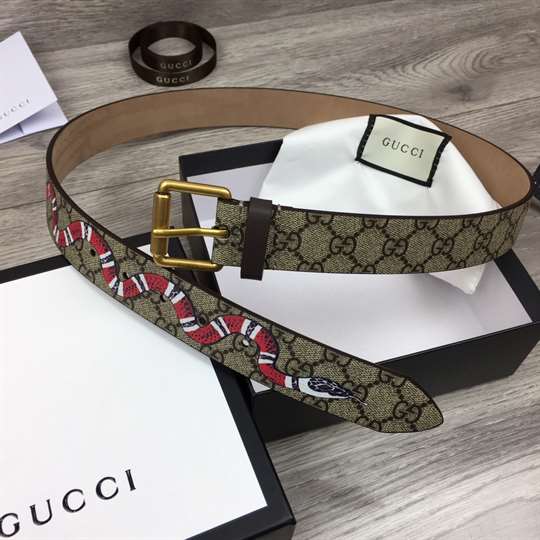 GUCCI SNAKE PRINT GG SUPREME BELT - B42