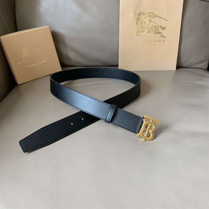 BURBERRY MONOGRAM MOTIF LEAHTHER BELT - B31