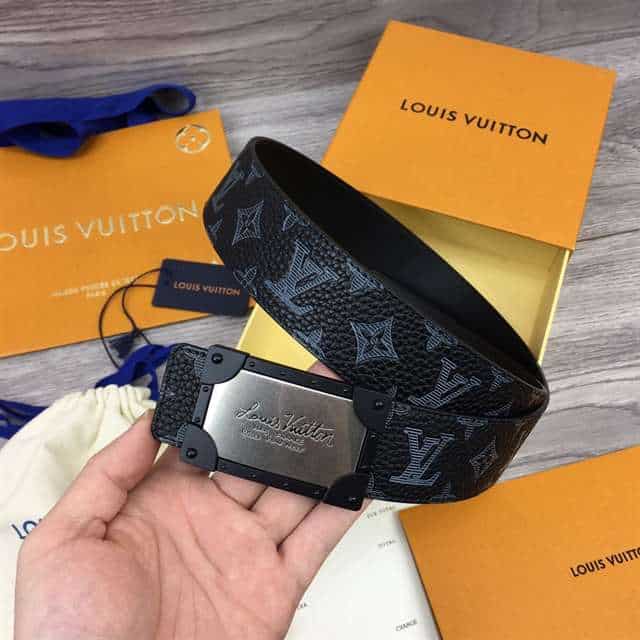 LOUIS VUITTON 40MM BELT - B88