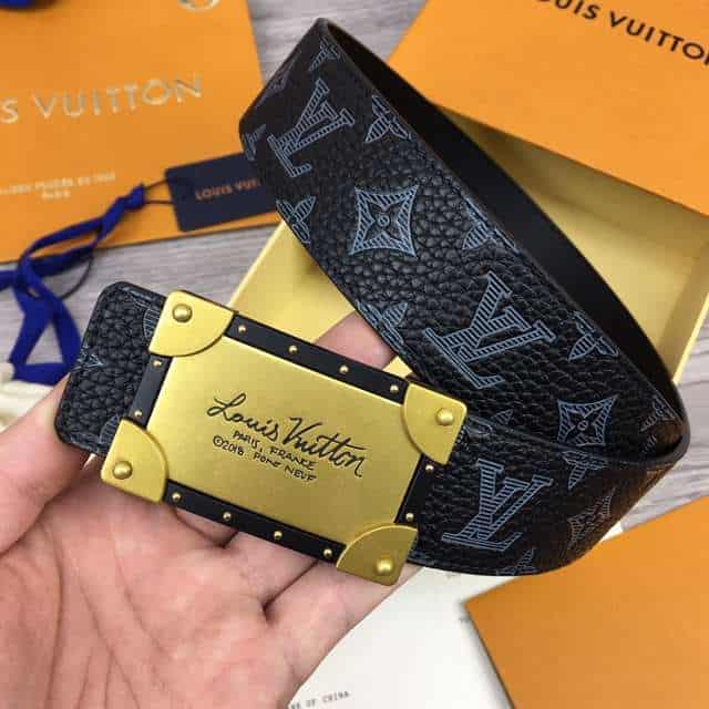LOUIS VUITTON 40MM BELT - B92