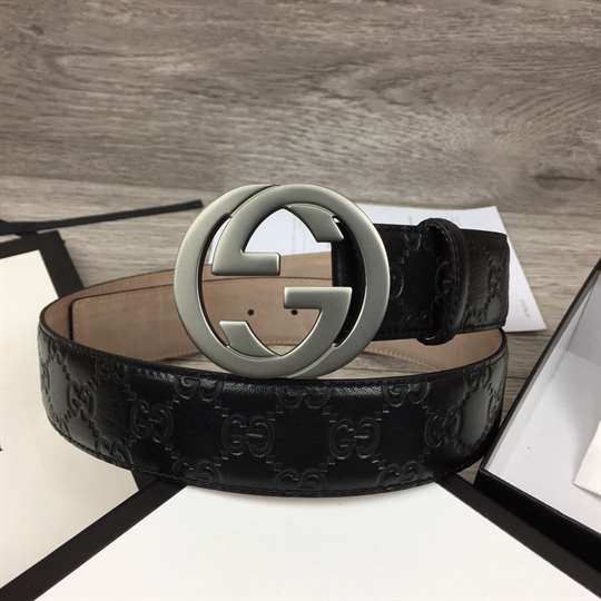 GUCCI GG SUPREME BELT WITH G BUCKLE - B43