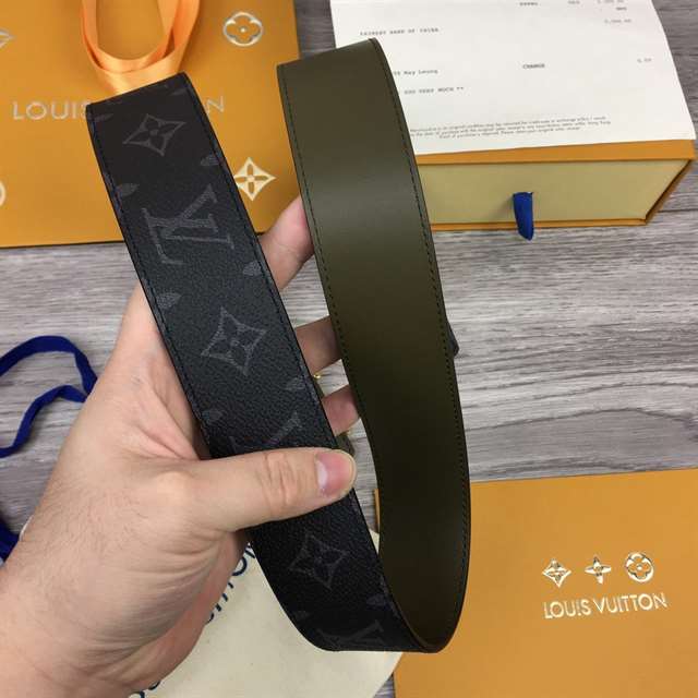 LOUIS VUITTON INITIALES 40MM REVERSIBLE MONOGRAM CANVAS BELT - B93