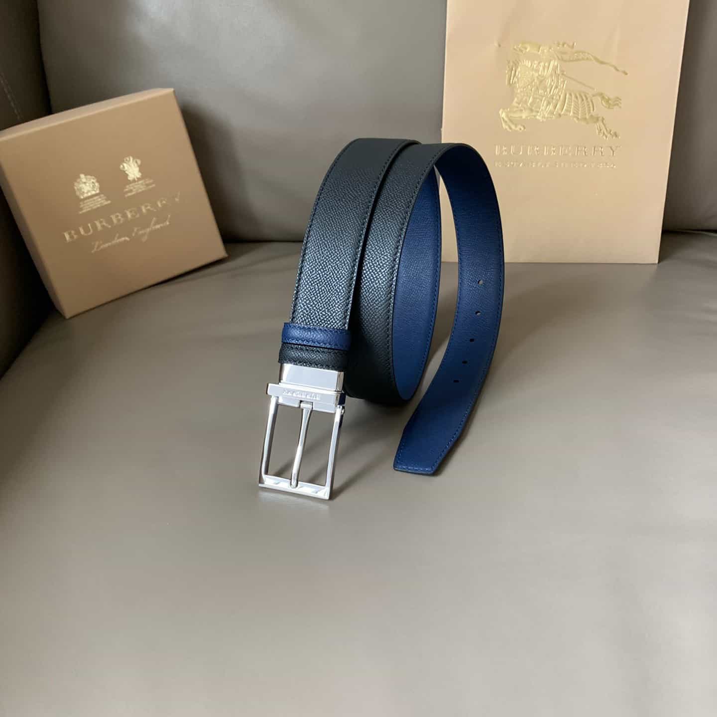 BURBERRY REVERSIBLE LONDON CHECK AND LEATHER BELT DARK CHARCOALBLACK - B29