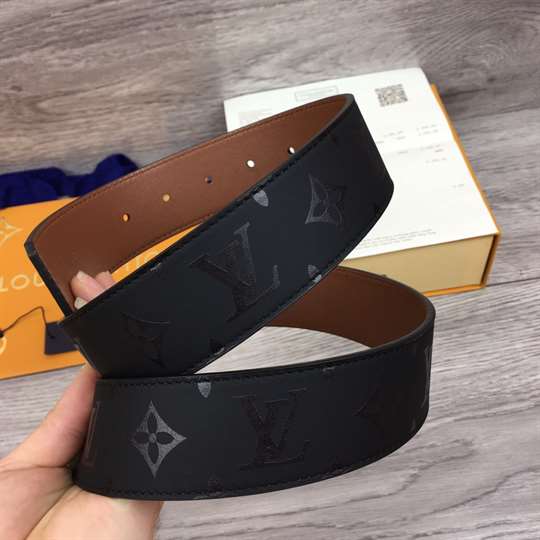 LOUIS VUITTON LV PYRAMIDE 40MM REVERSIBLE BELT - B137