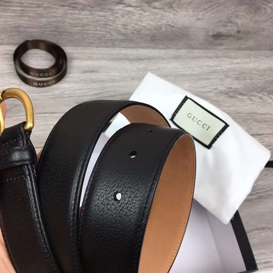 GUCCI BEE PENDANT LEATHER BELT - B48
