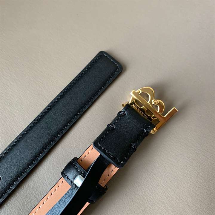 BURBERRY BELT IN BLACK - B33
