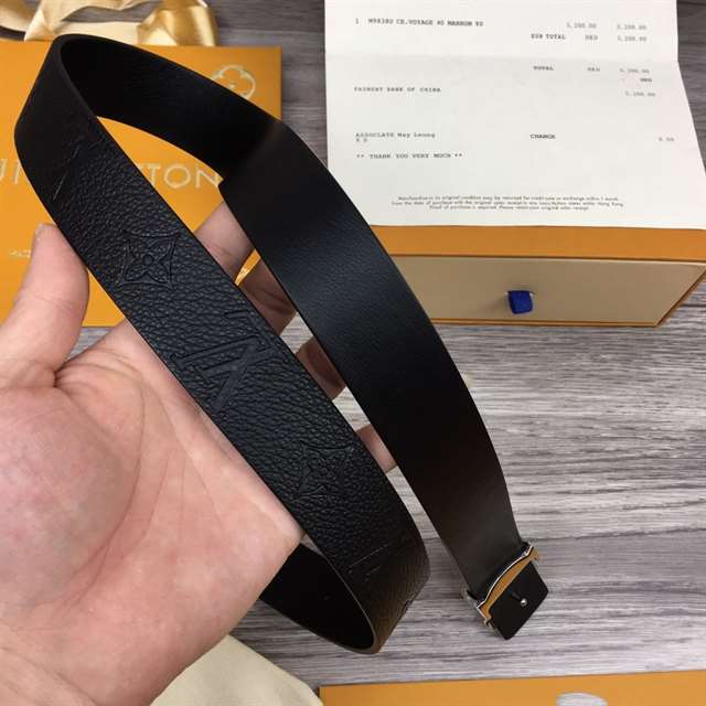 LOUIS VUITTON ICONIC 30MM REVERSIBLE BELT - B107